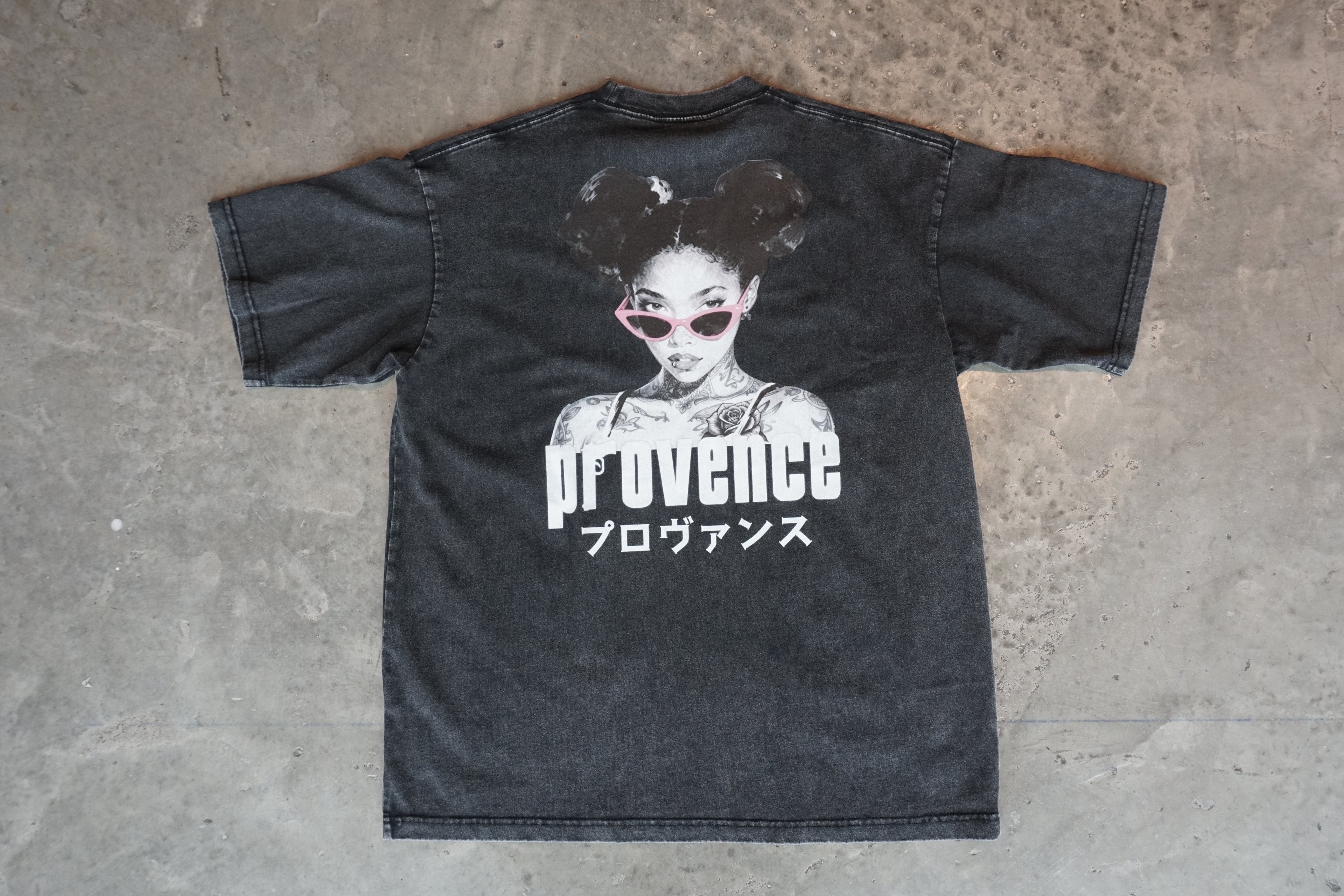 Eye Catcher Tee